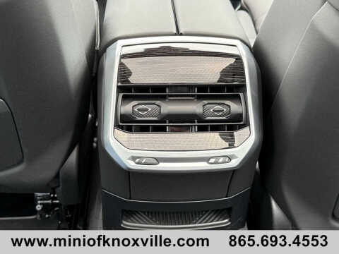 2023 BMW 7 Series 740i