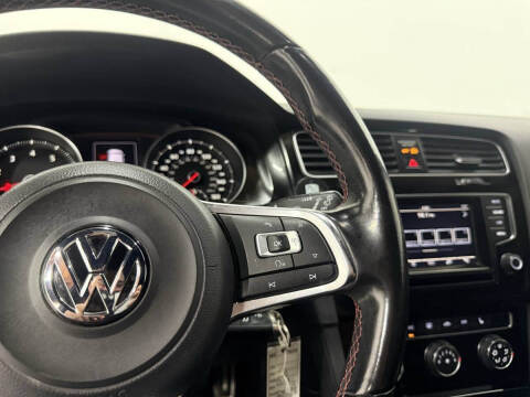2015 Volkswagen Golf GTI S