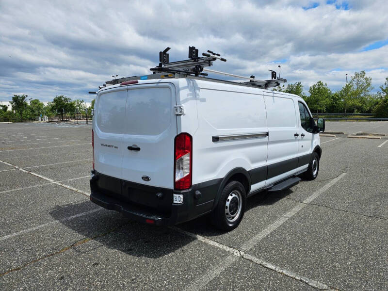 2017 Ford Transit 150