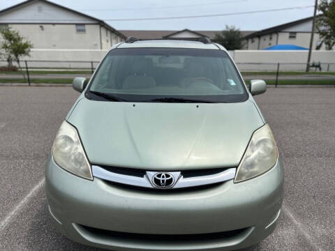 2006 Toyota Sienna for sale at Carlando in Lakeland FL