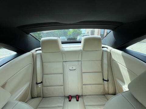 2009 Volkswagen Eos Lux
