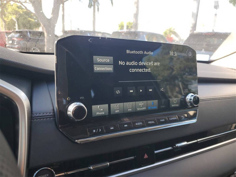 2025 Mitsubishi Outlander PHEV SE