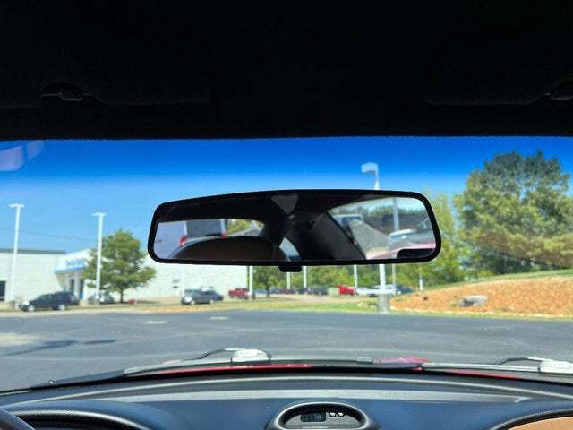 1996 Ford Mustang SVT Cobra 28