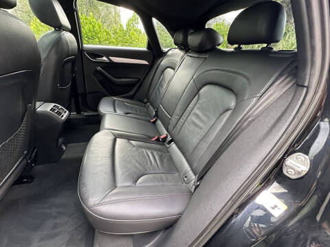 2017 Audi Q3 2.0T Premium