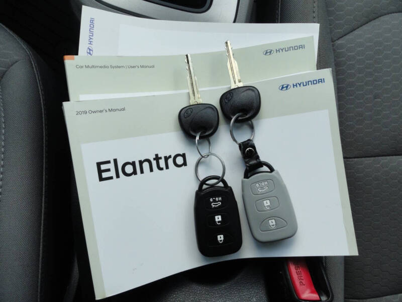 2019 Hyundai Elantra SEL