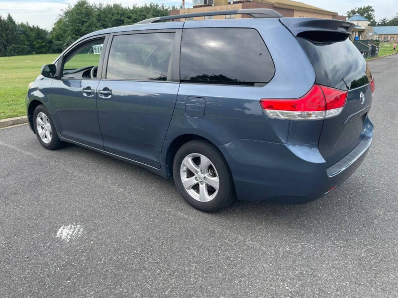 2013 Toyota Sienna