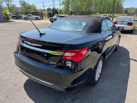 2014 Chrysler 200 Touring