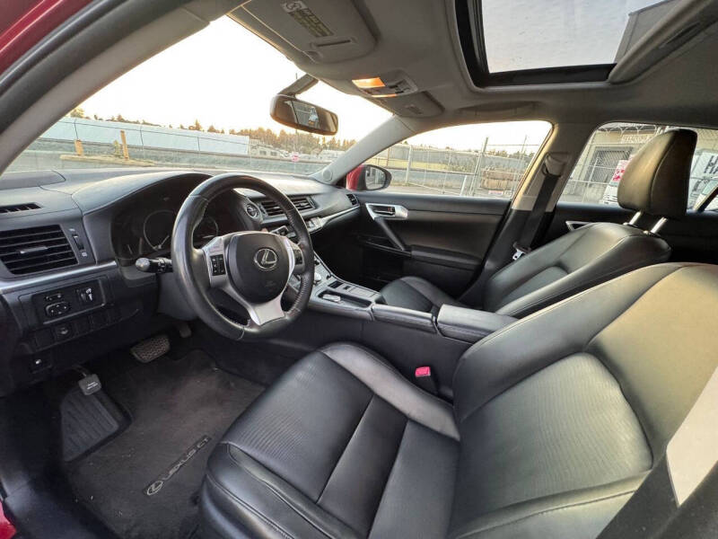 2013 Lexus CT 200h