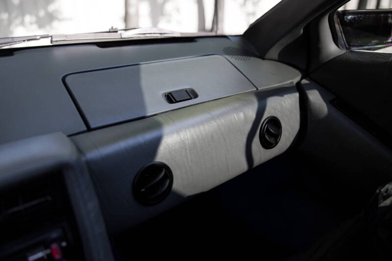 1981 DeLorean DMC-12