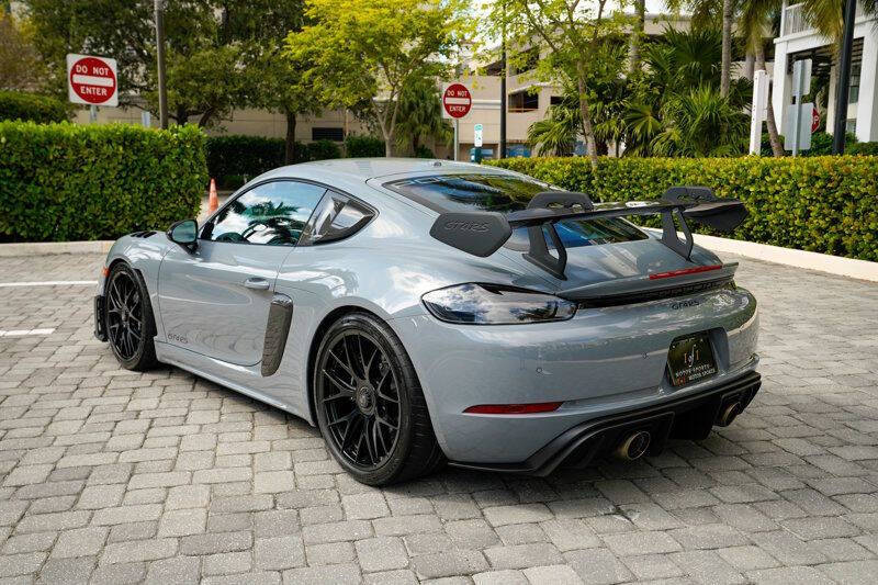 2024 Porsche 718 Cayman GT4 RS