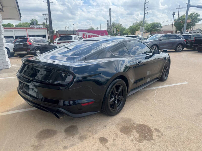 2018 Ford Mustang EcoBoost