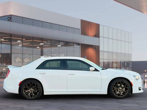 2017 Chrysler 300 S Alloy Edition