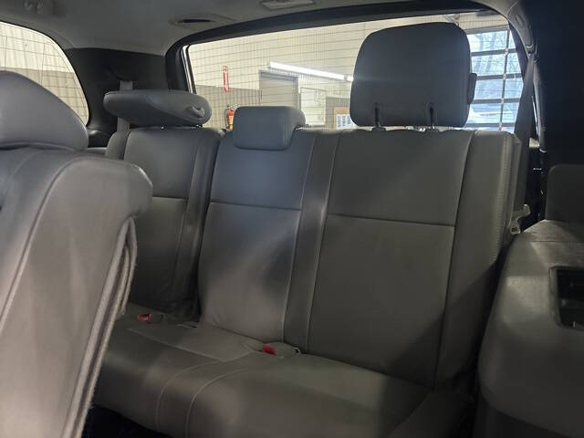 2015 Toyota Sequoia SR5