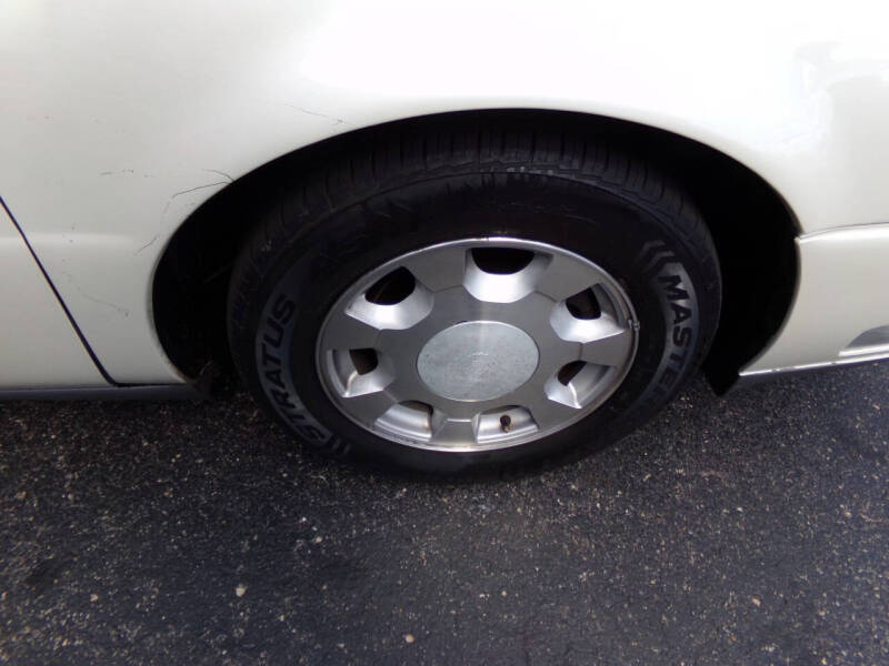 2001 Cadillac DeVille