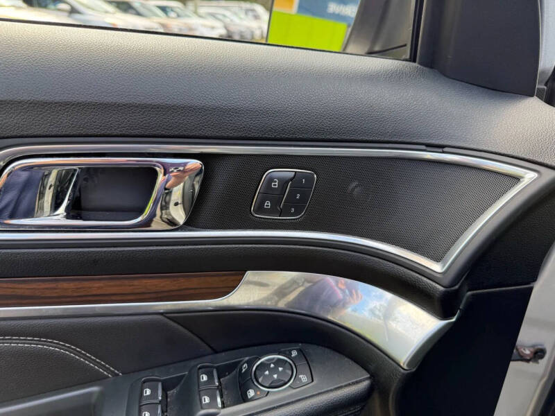 2017 Ford Explorer Limited