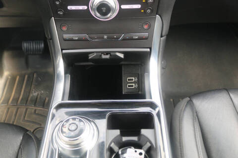 2019 Ford Edge Titanium