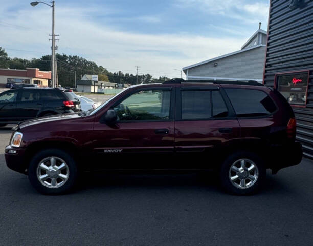 2005 GMC Envoy for sale at SIGNATURE AUTOS LLC in Weston, WI