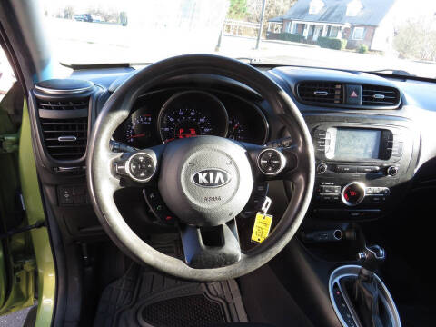 2017 Kia Soul +