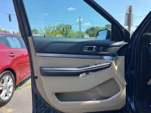 2016 Ford Explorer