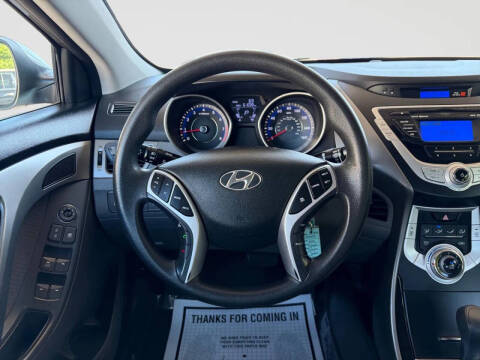 2012 Hyundai Elantra