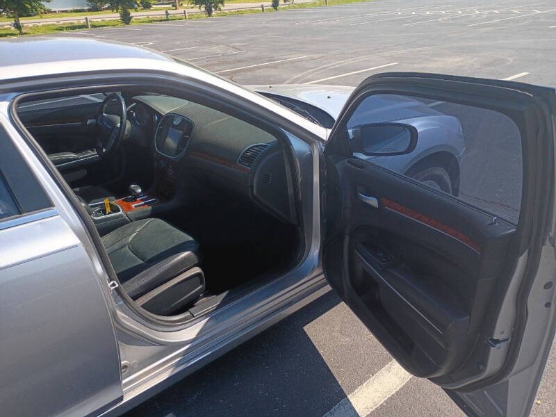 2014 Chrysler 300