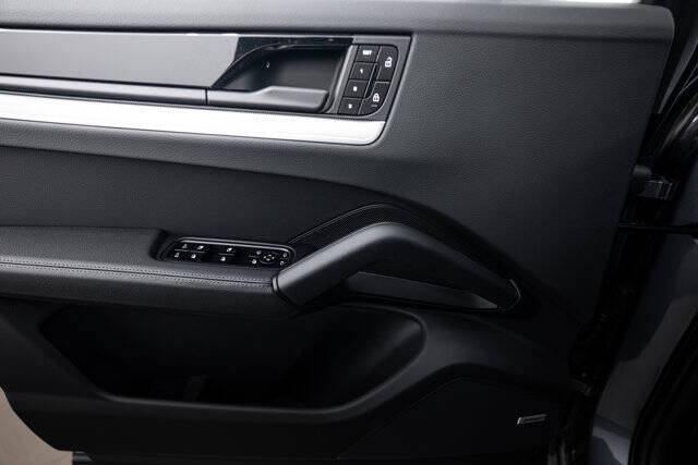 2026 Porsche Cayenne