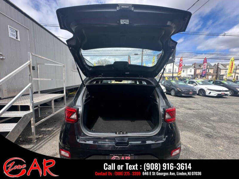 2021 Hyundai Venue SE