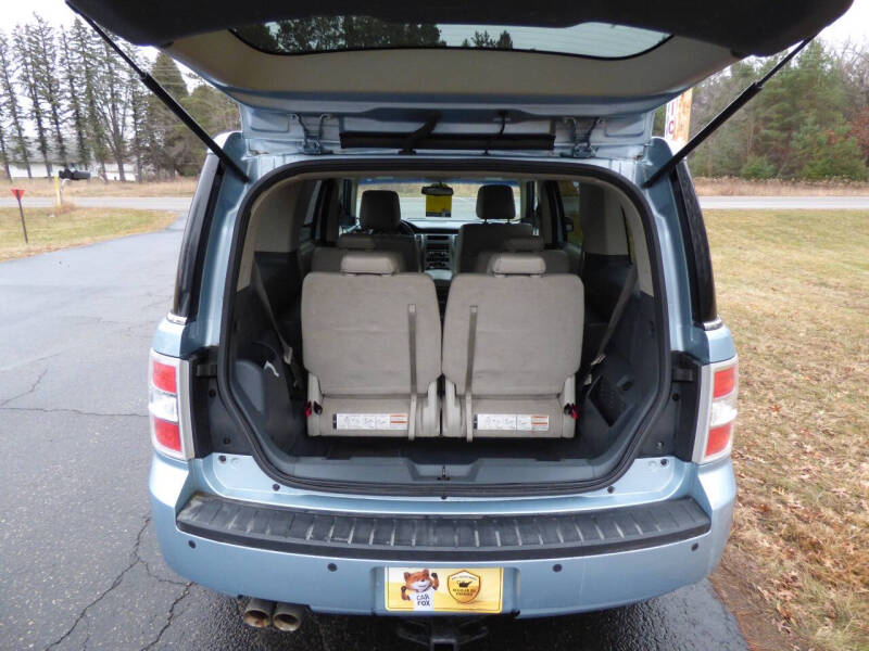 2009 Ford Flex SEL photo 14