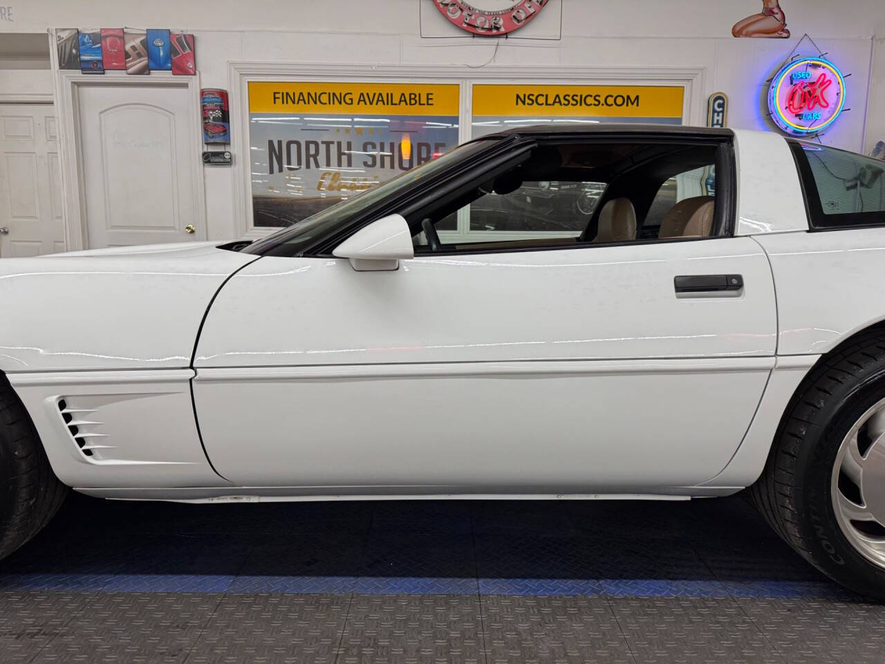 1996 Chevrolet Corvette 19