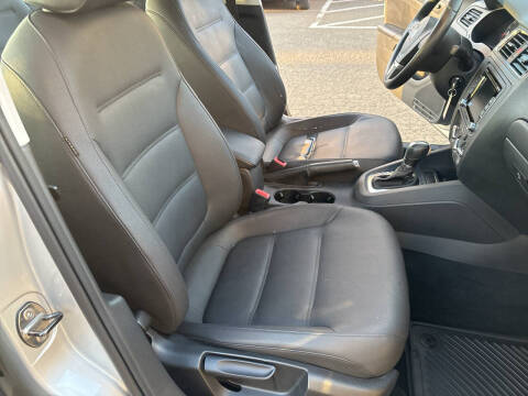 2011 Volkswagen Jetta SE PZEV