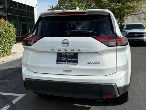 2024 Nissan Rogue SV