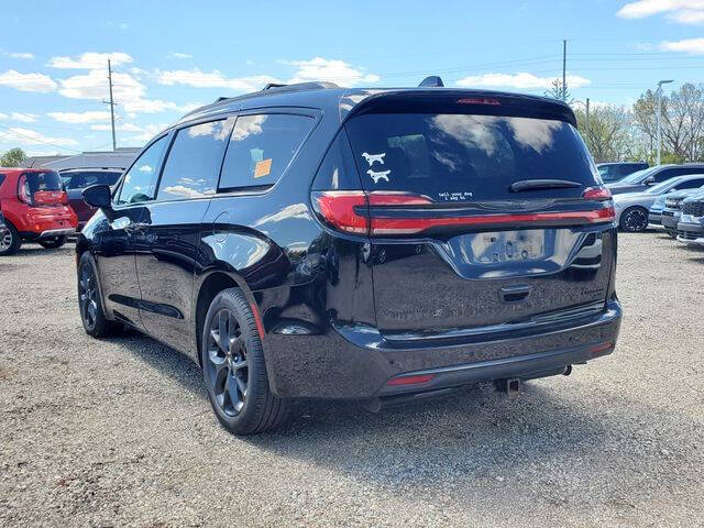 2024 Chrysler Pacifica Limited