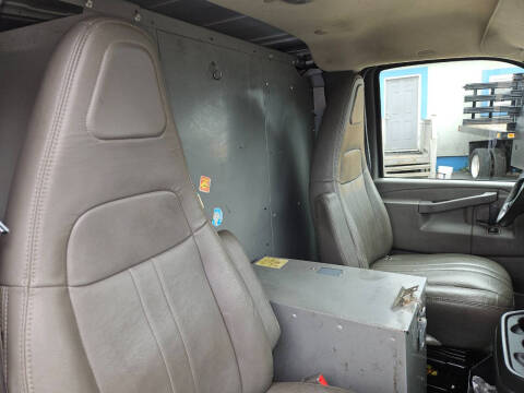 2016 GMC Savana 3500