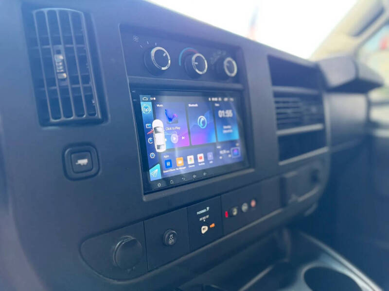 2020 Chevrolet Express 2500