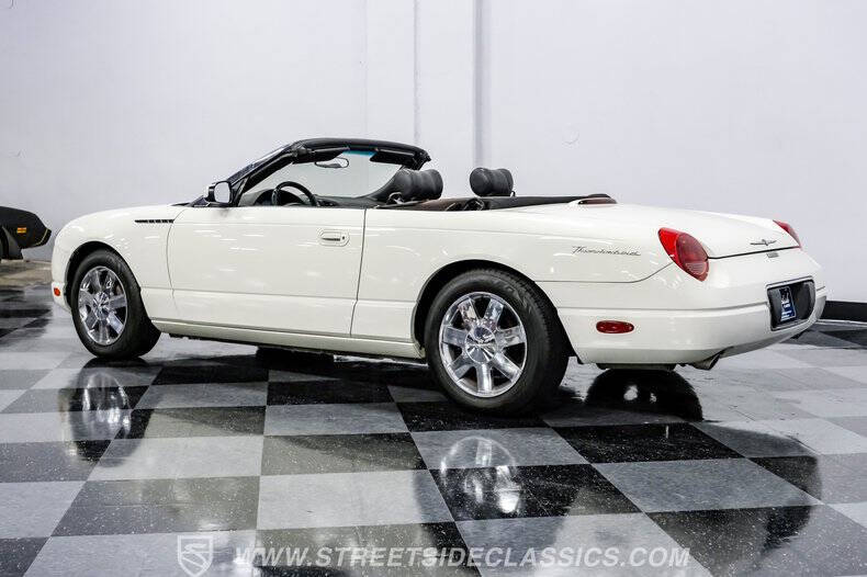 2002 Ford Thunderbird Deluxe