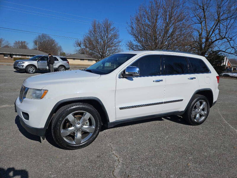 2013 Jeep Grand Cherokee for sale at CarTime in Rogers AR