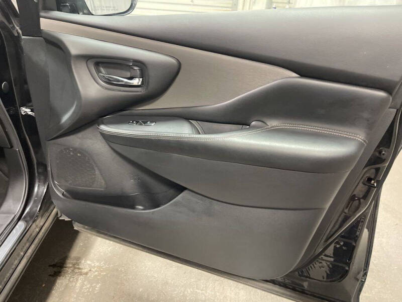 2024 Nissan Murano SV