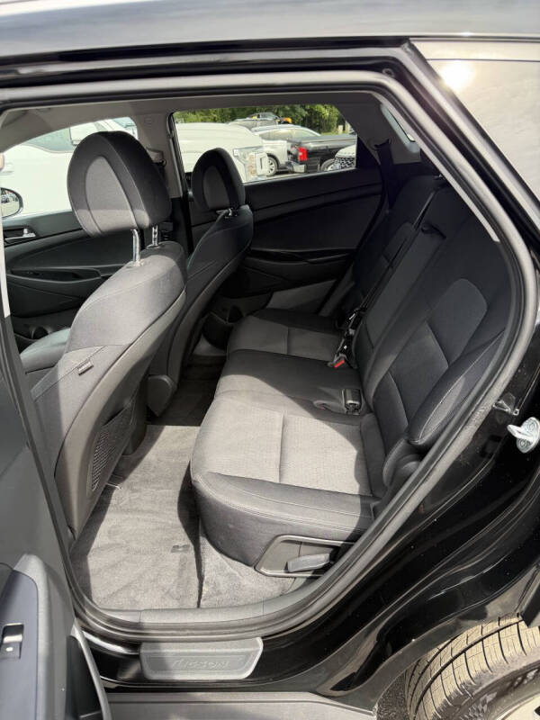 2016 Hyundai Tucson SE