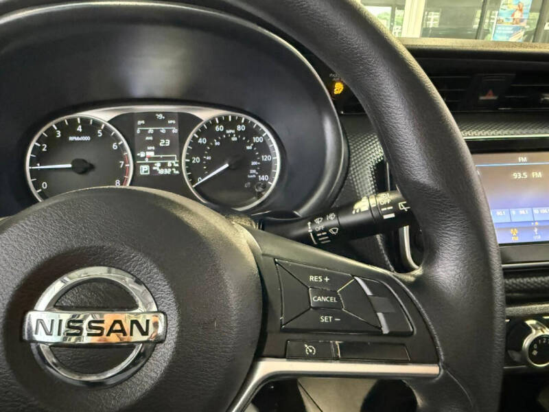 2021 Nissan Kicks S