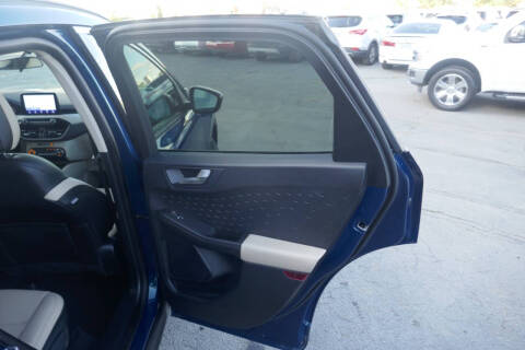 2020 Ford Escape SEL