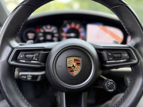 2021 Porsche 911 Carrera