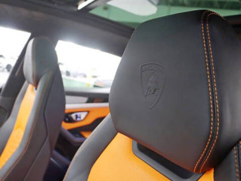 2021 Lamborghini Urus
