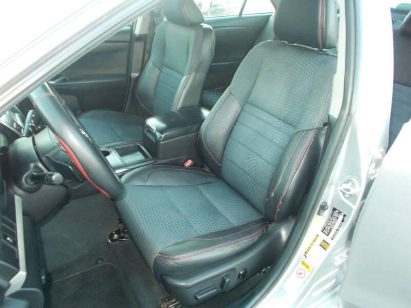 2015 Toyota Camry SE