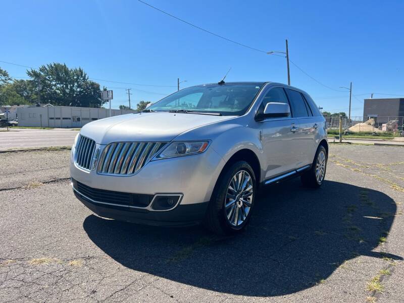 2011 Lincoln MKX for sale at METRO CITY AUTO GROUP LLC in Lincoln Park MI
