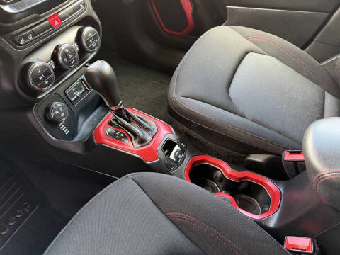 2016 Jeep Renegade Trailhawk