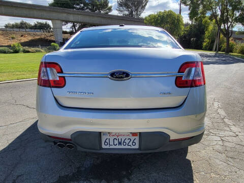 2010 Ford Taurus SEL