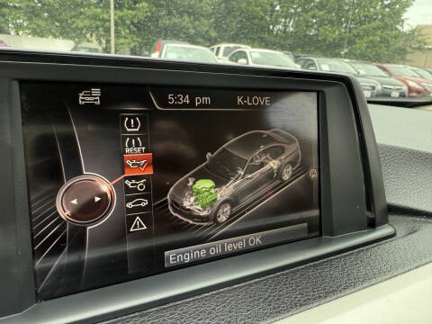 2017 BMW 3 Series 320i