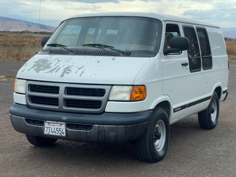 2000 cargo best sale van for sale