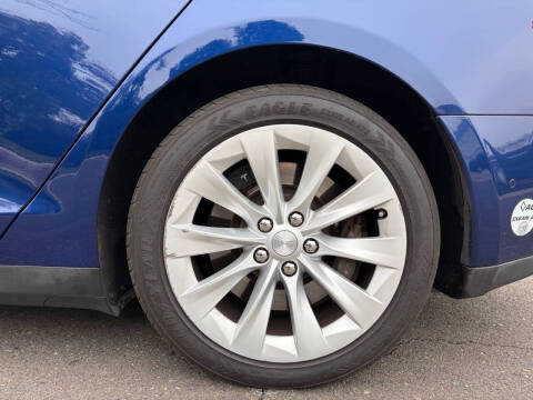 2016 Tesla Model S 70