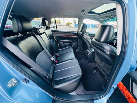 2012 Subaru Outback 3.6R Limited